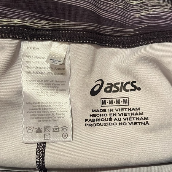 ASICS ladies size medium capri leggings - Picture 5 of 5